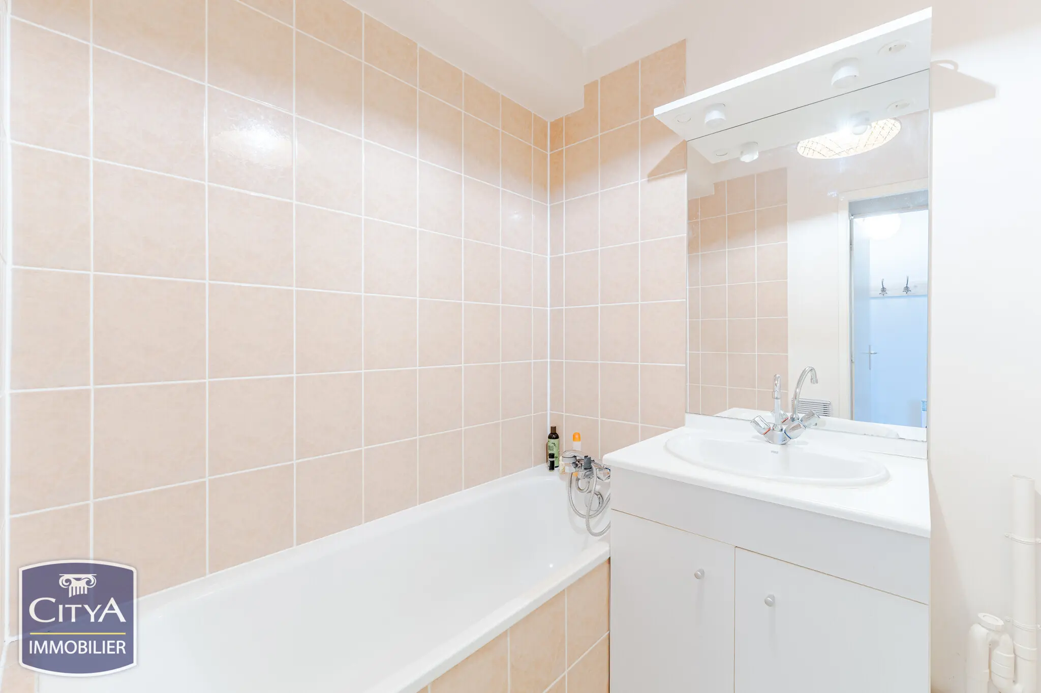 Photo 9 Appartement 2 pièces 54.6m²