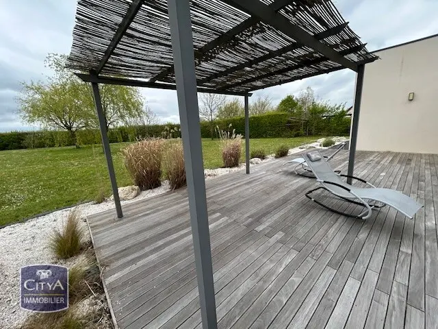 Photo 3 Maison 8 pièces 240m²