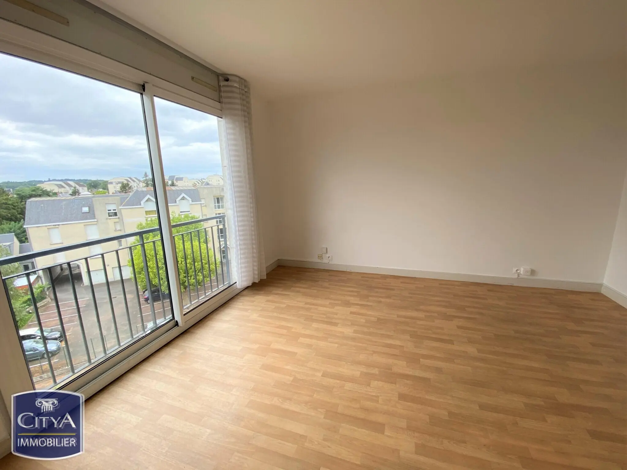 Photo 2 Appartement 1 pièce 24.88m²