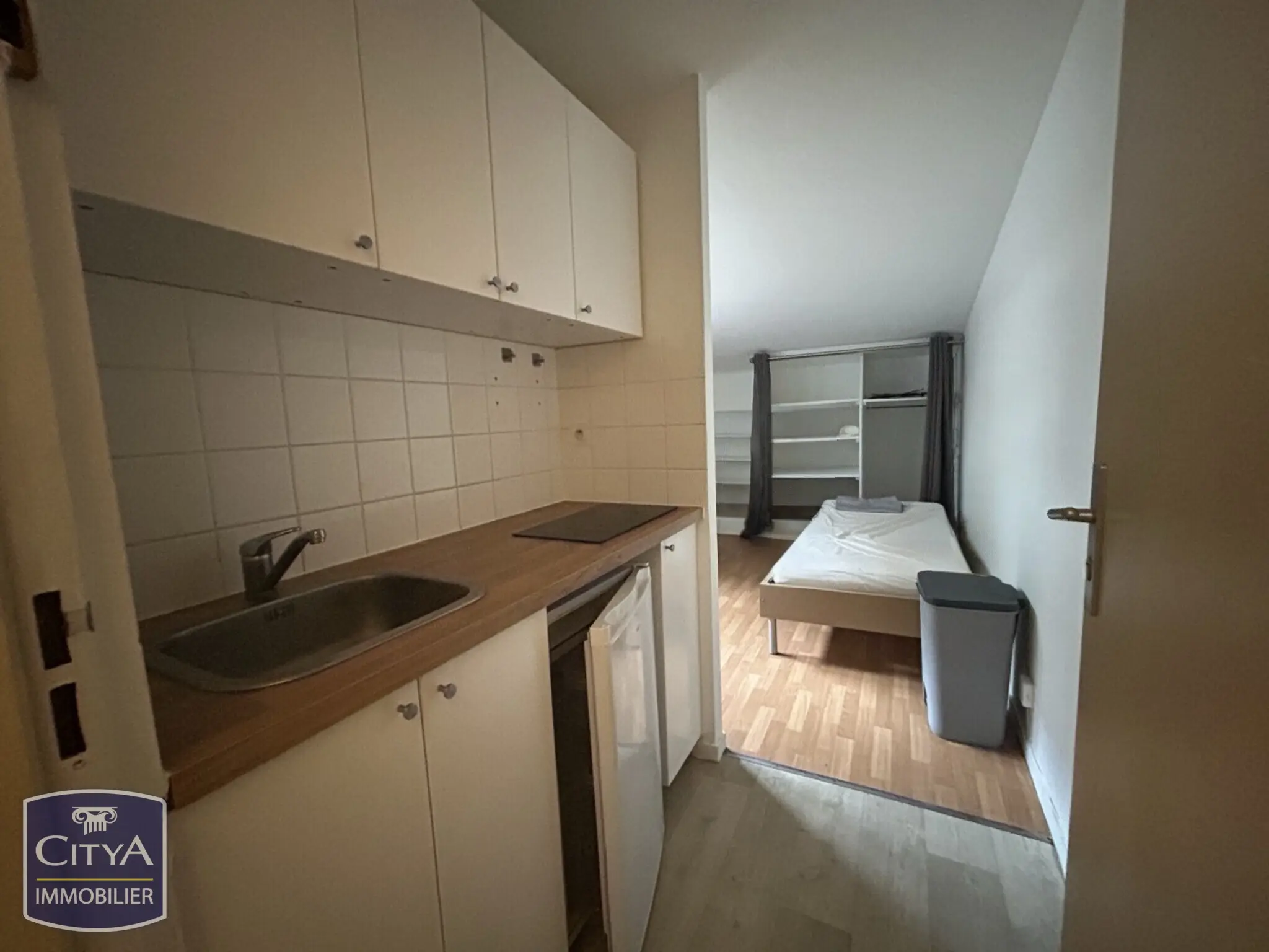 Photo 3 Appartement 1 pièce 13.6m²