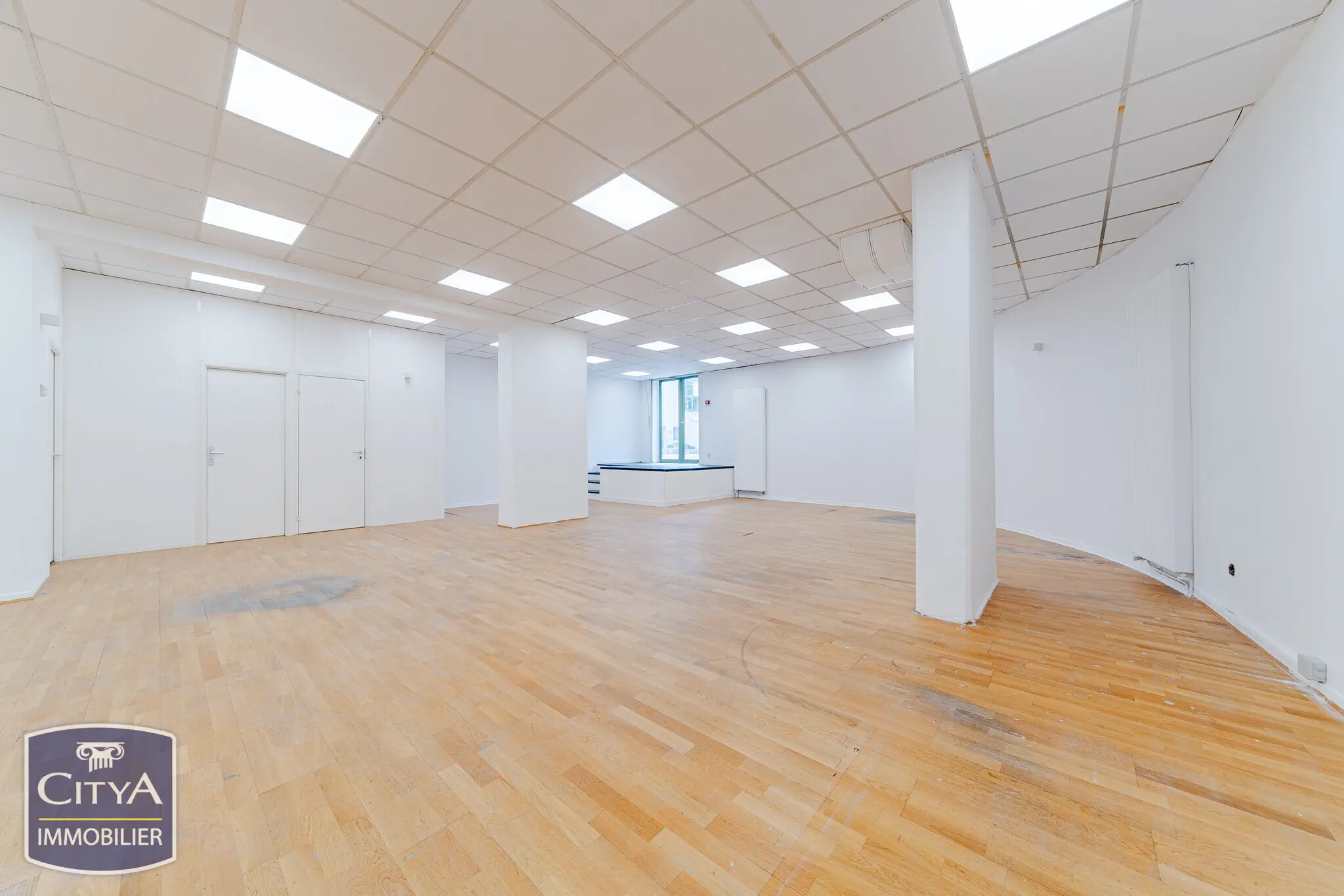 Photo 3 Local Commercial 141.75m²