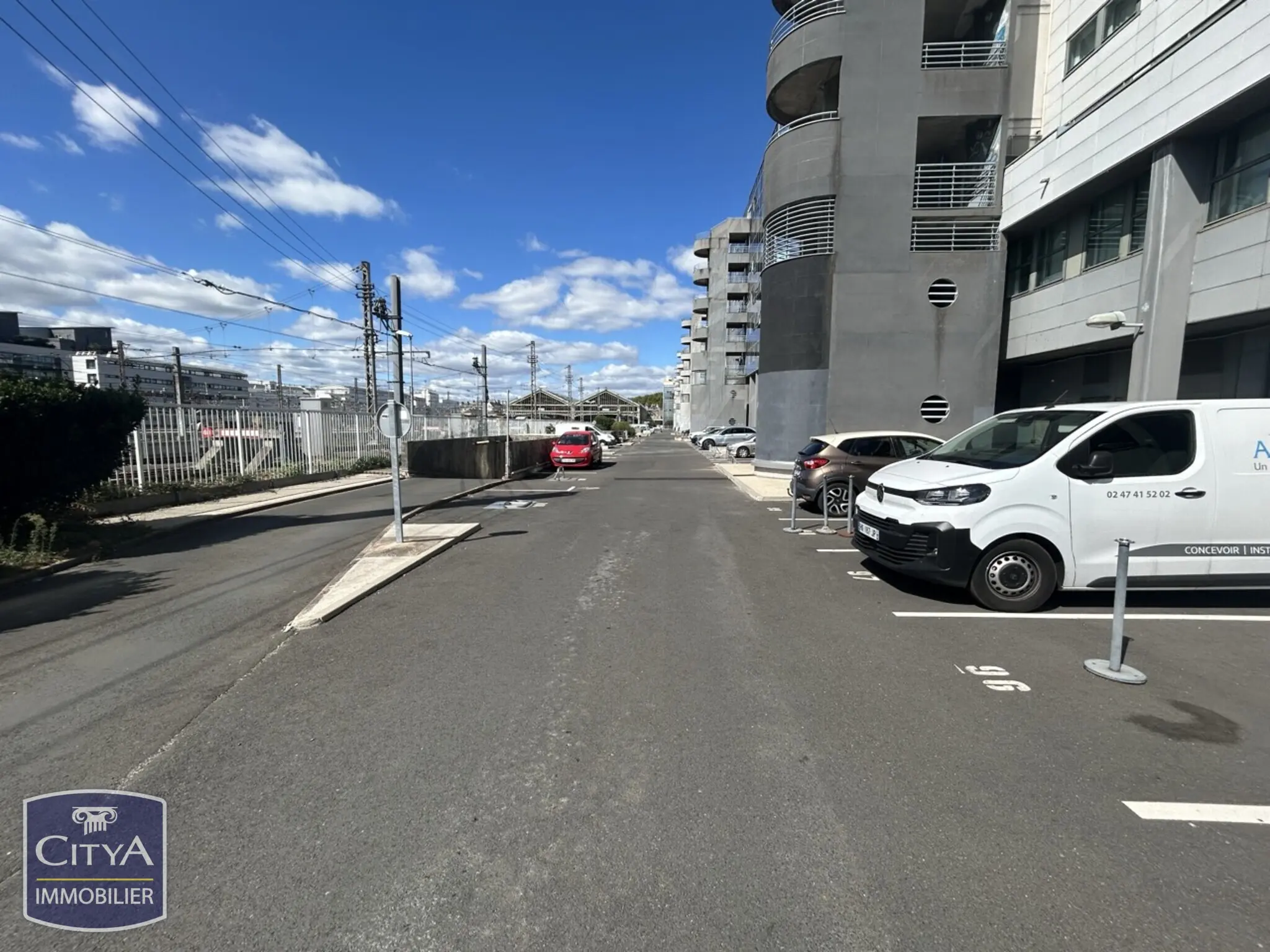 Photo 7 Parking 15m²