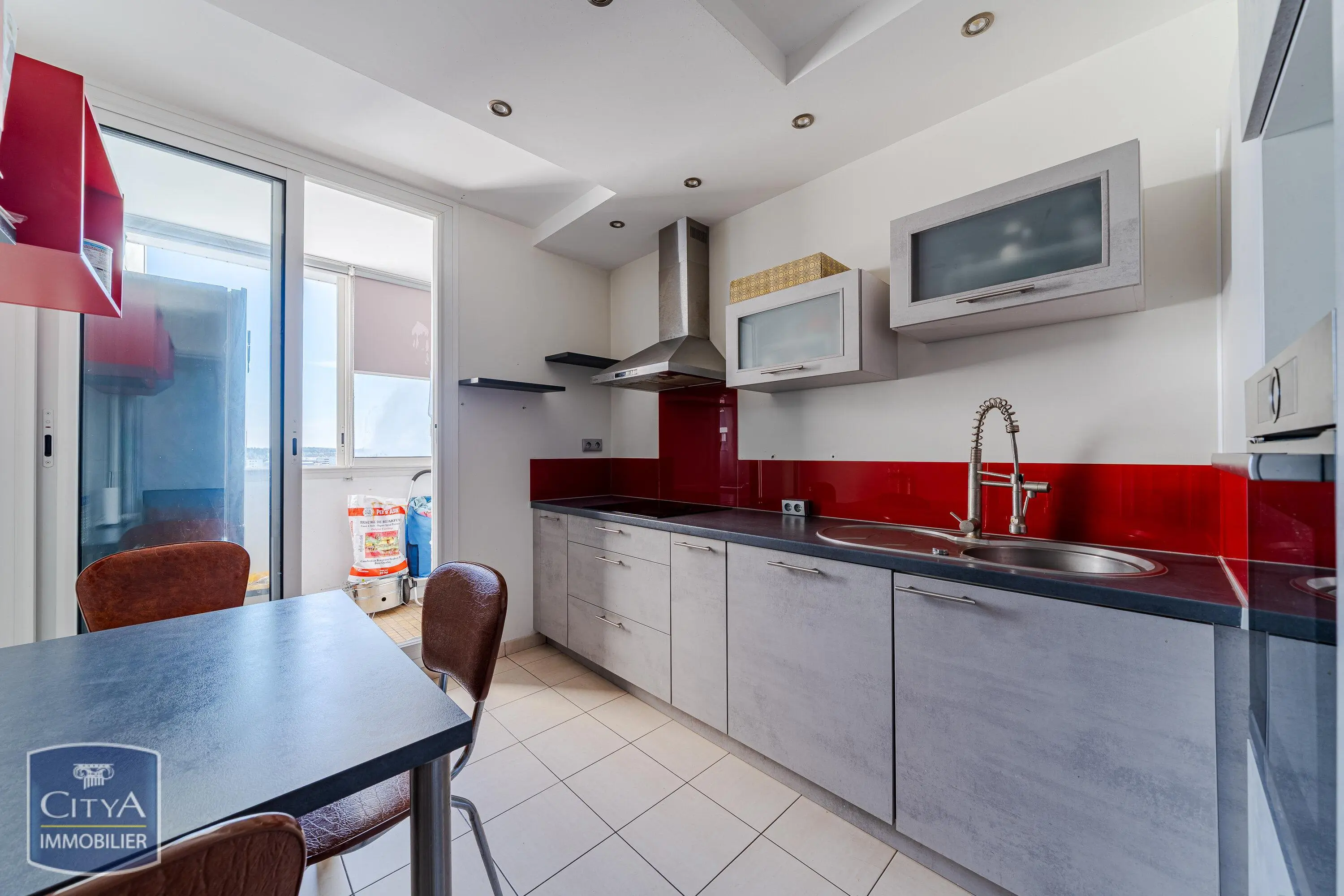 Photo 1 Appartement 3 pièces 70m²