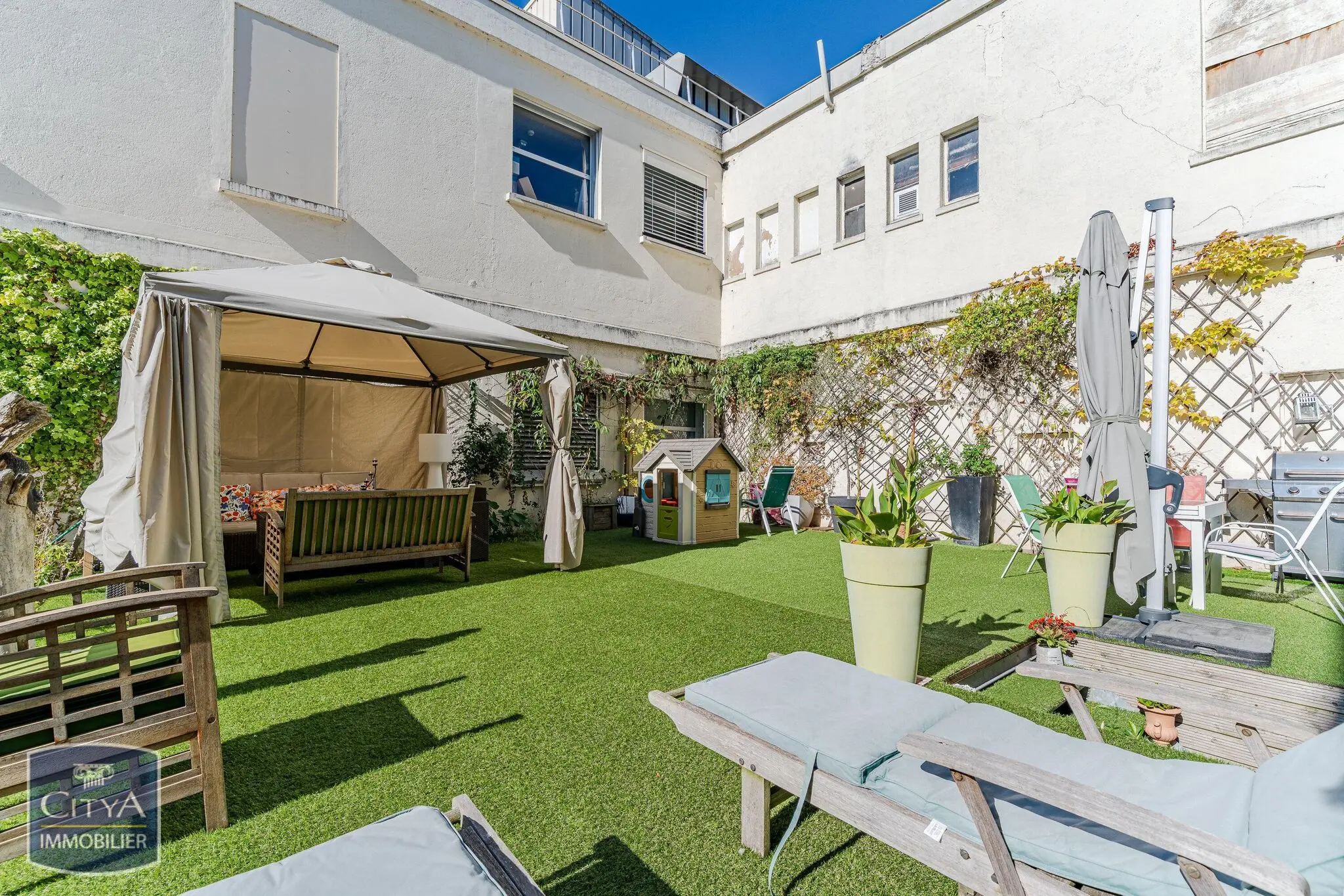 Photo 18 Appartement 5 pièces 140m²