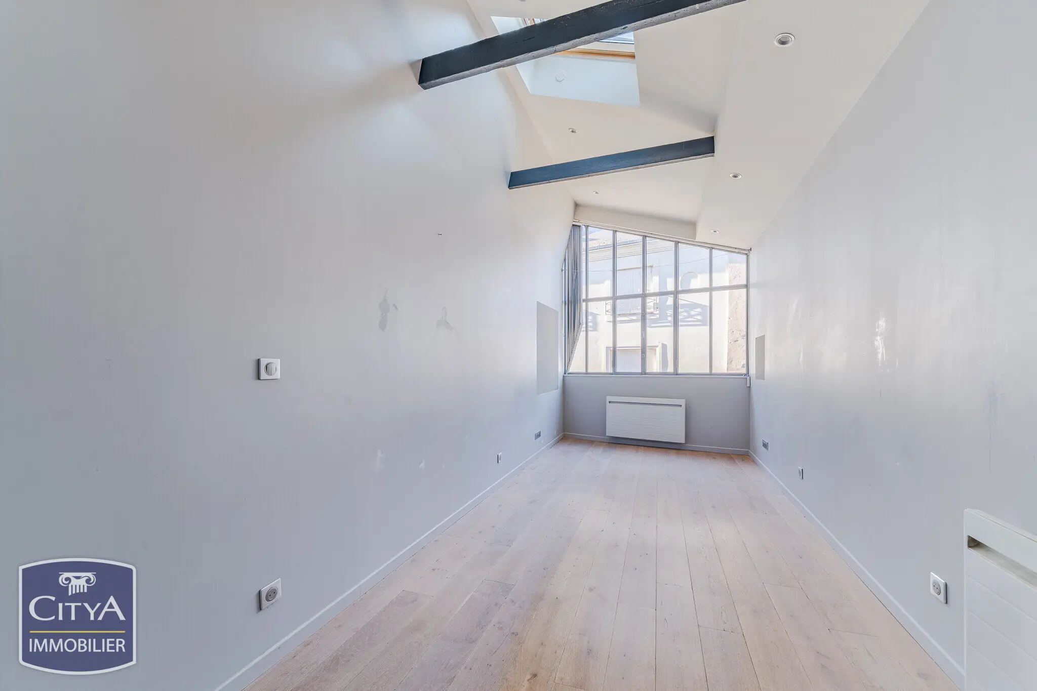 Photo 2 Appartement 1 pièce 35m²