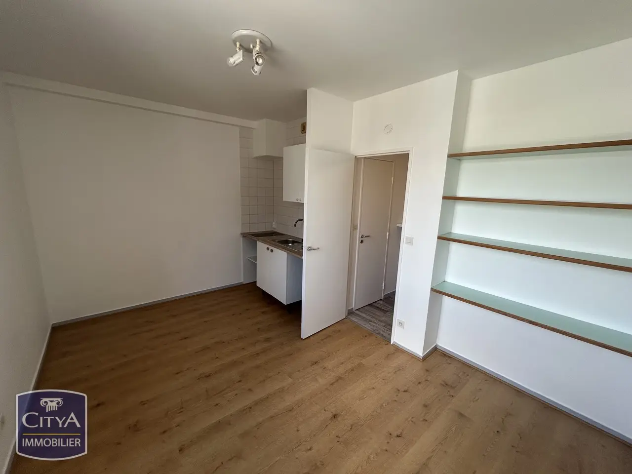 Photo 7 Appartement 1 pièce 18m²
