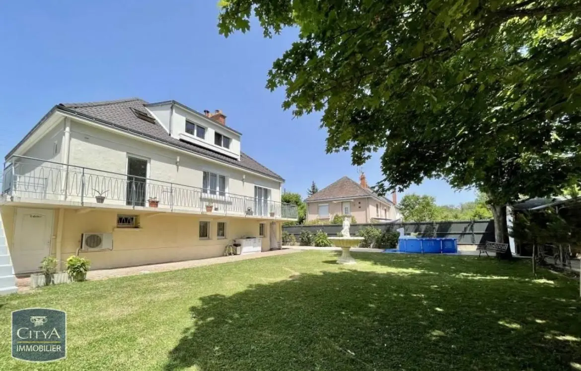 Photo 1 Maison 210m²