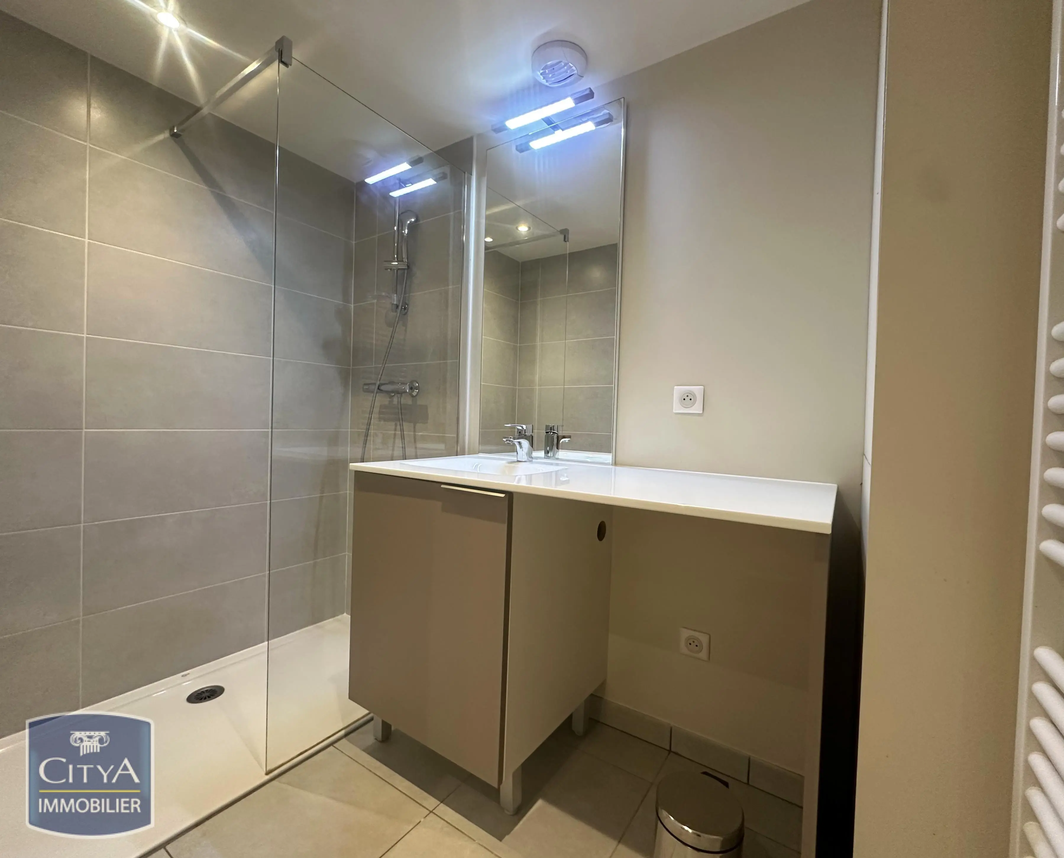 Photo 3 Appartement 3 pièces 55m²