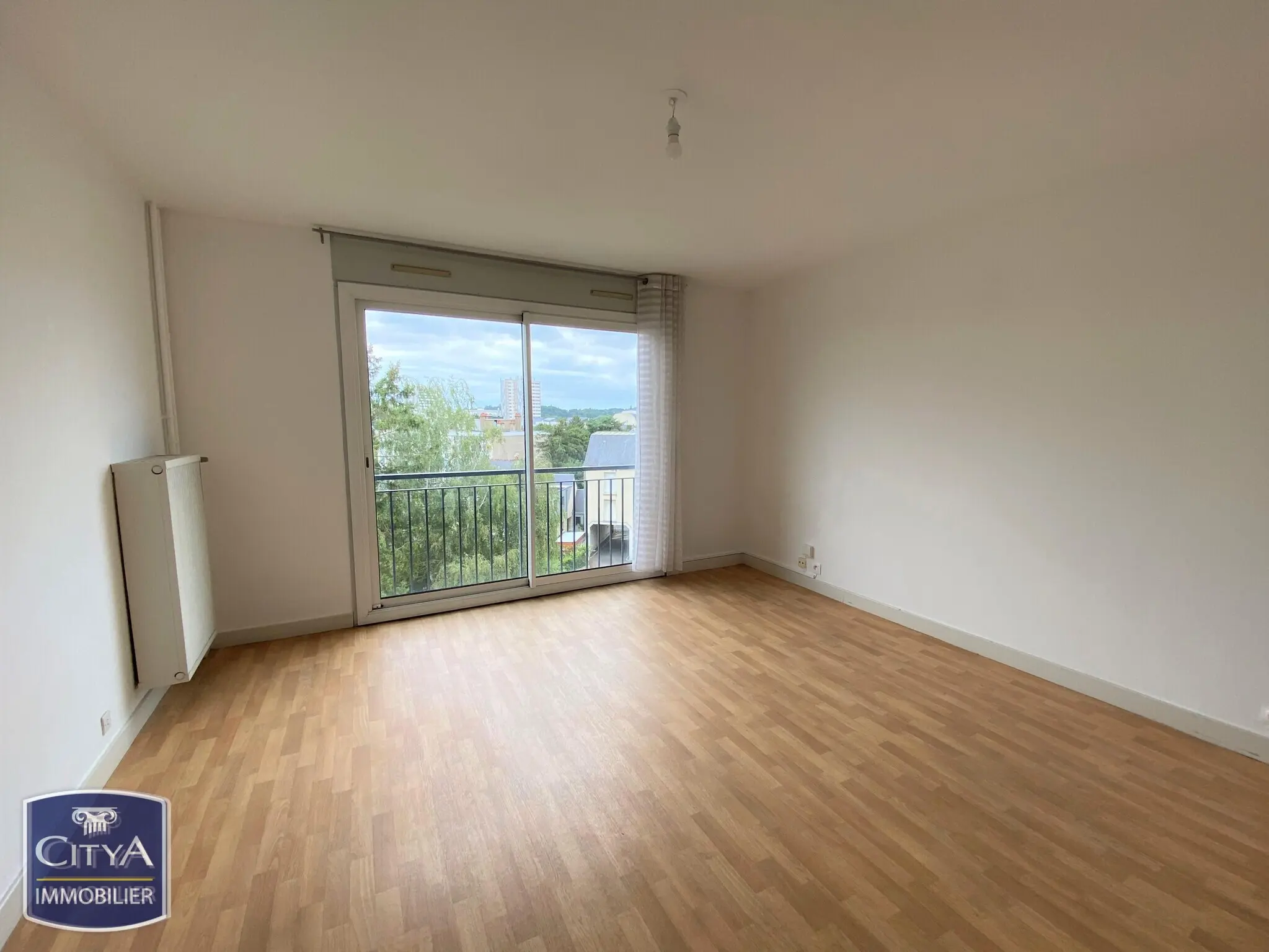 Photo 1 Appartement 1 pièce 24.88m²