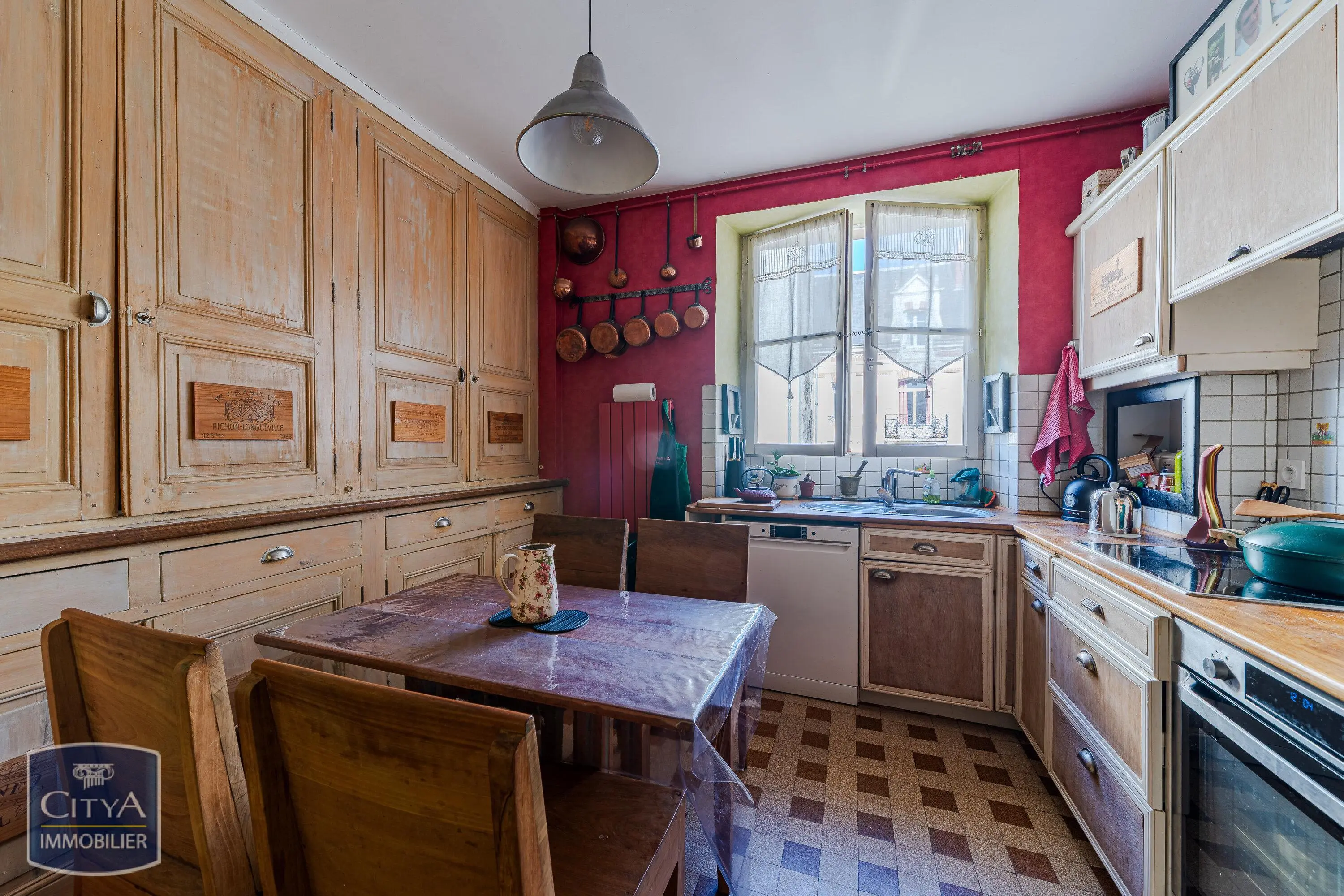 Photo 10 Appartement 5 pièces 140m²