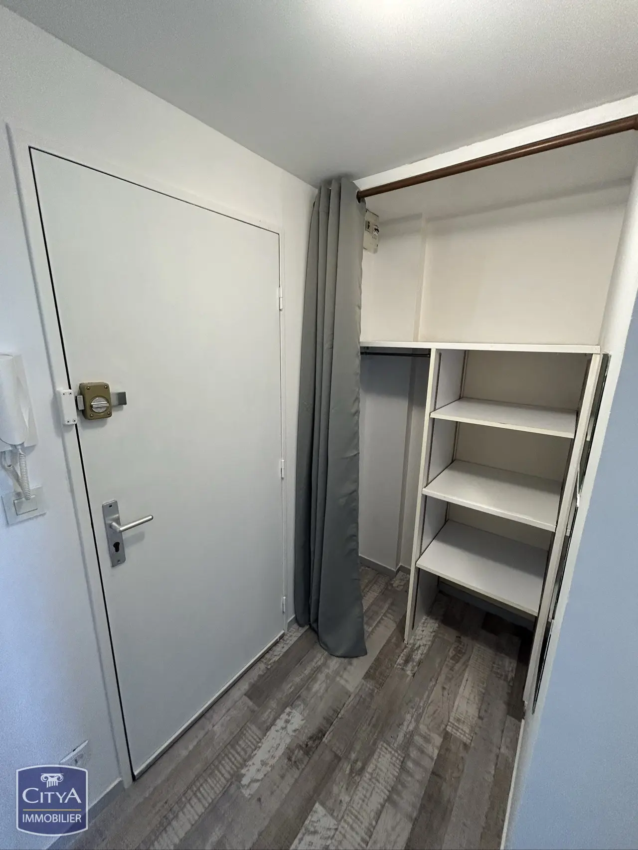 Photo 5 Appartement 1 pièce 18m²