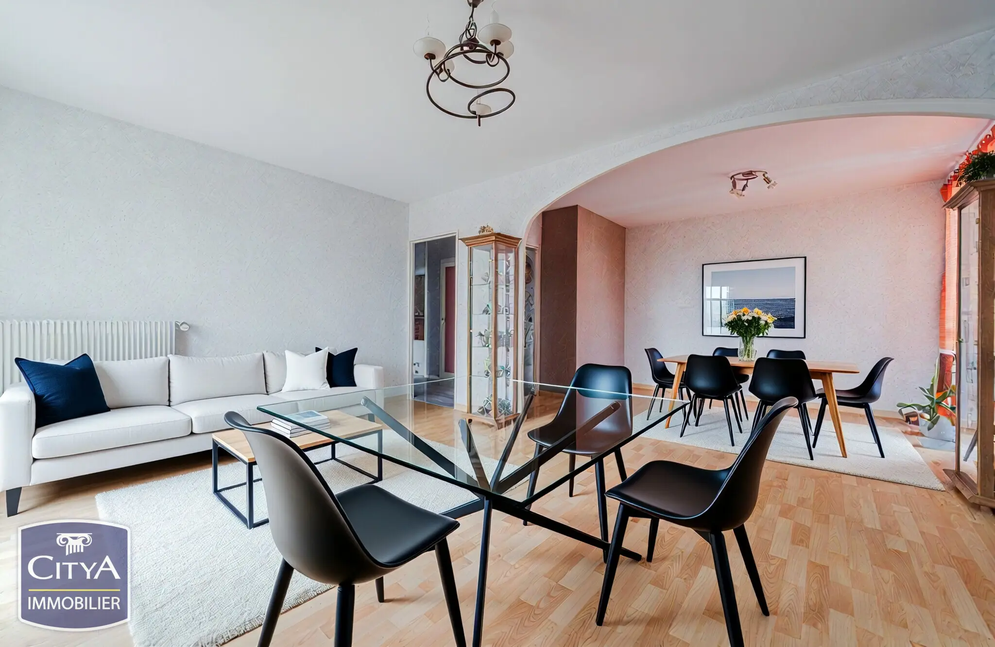 Photo 1 Appartement 3 pièces 77m²