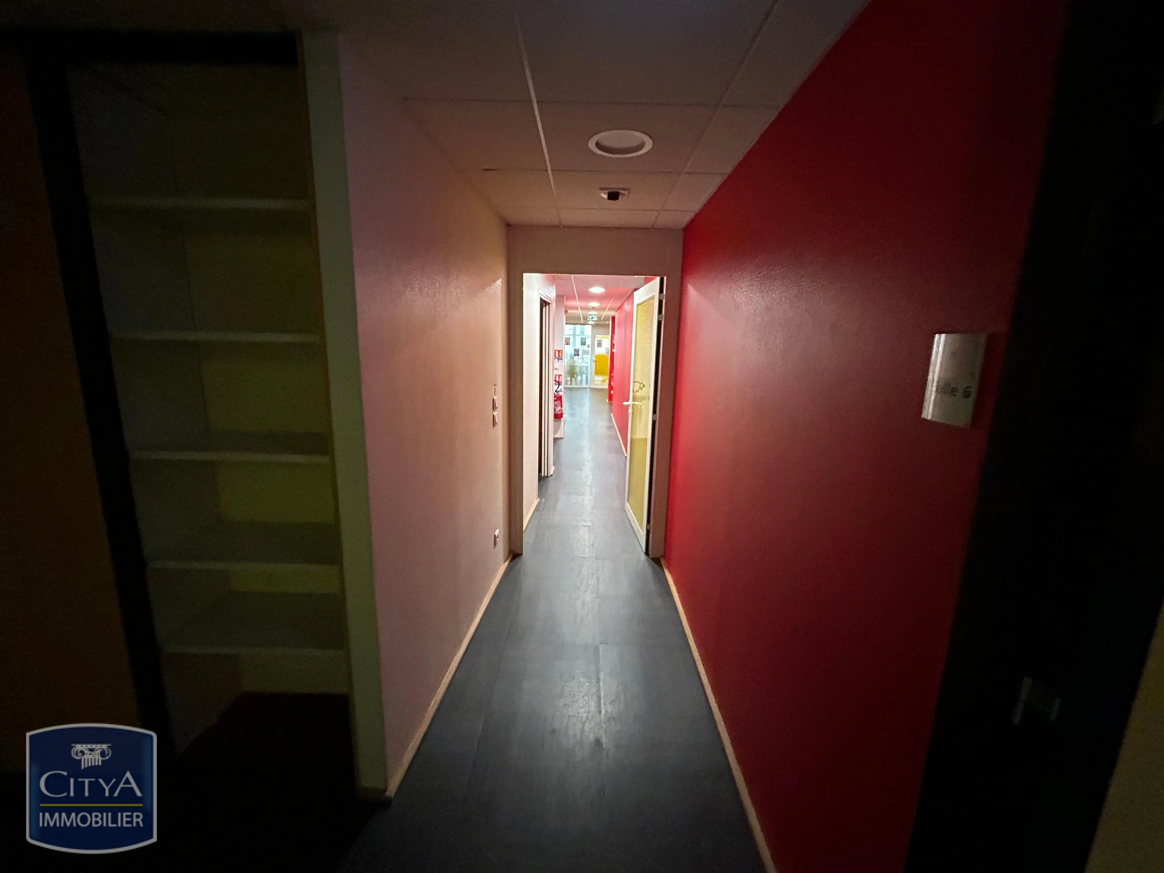 Photo 8 Fonds De Commerce 390m²