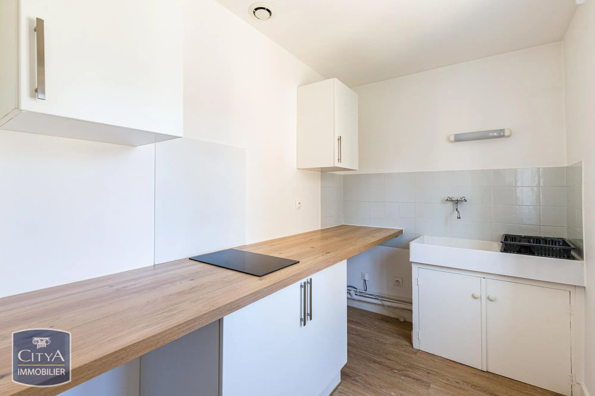 Photo 3 Appartement 1 pièce 23.65m²