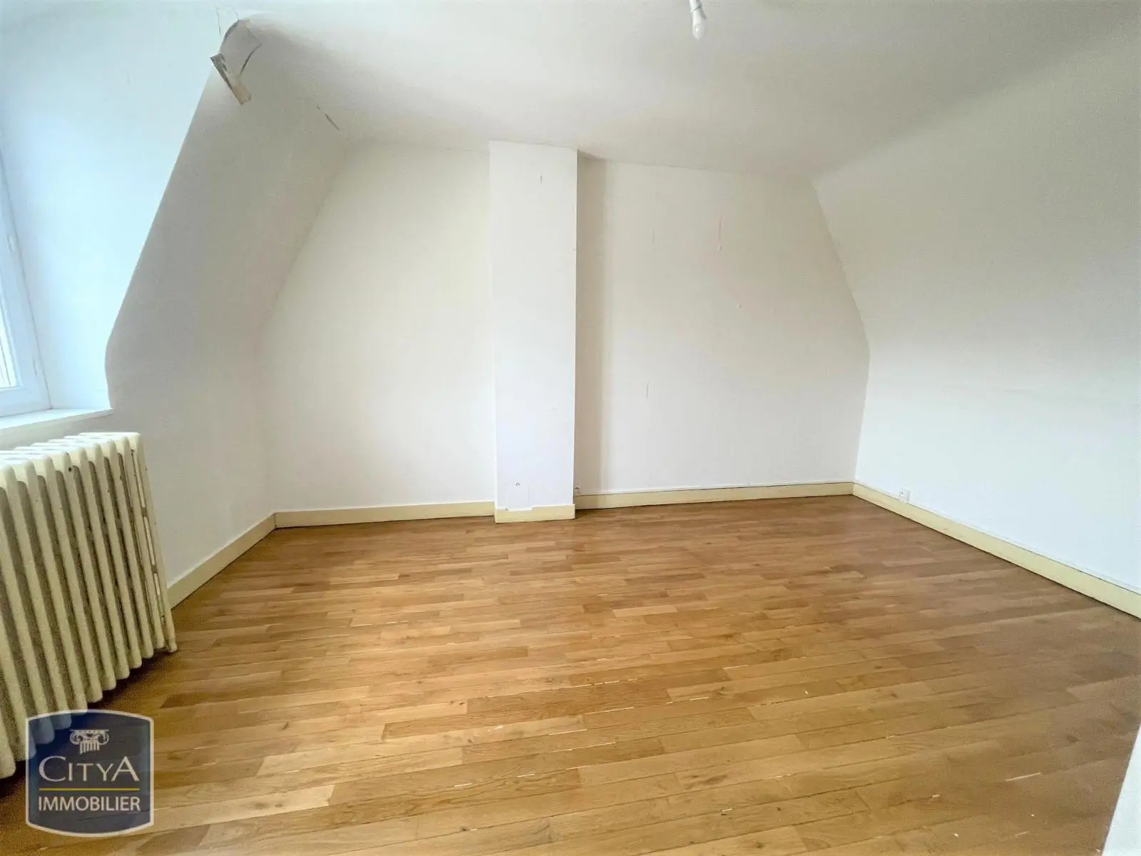 Photo 8 pour Maison 7 pièces 150m² Photo 8 Maison 7 pièces 150m²