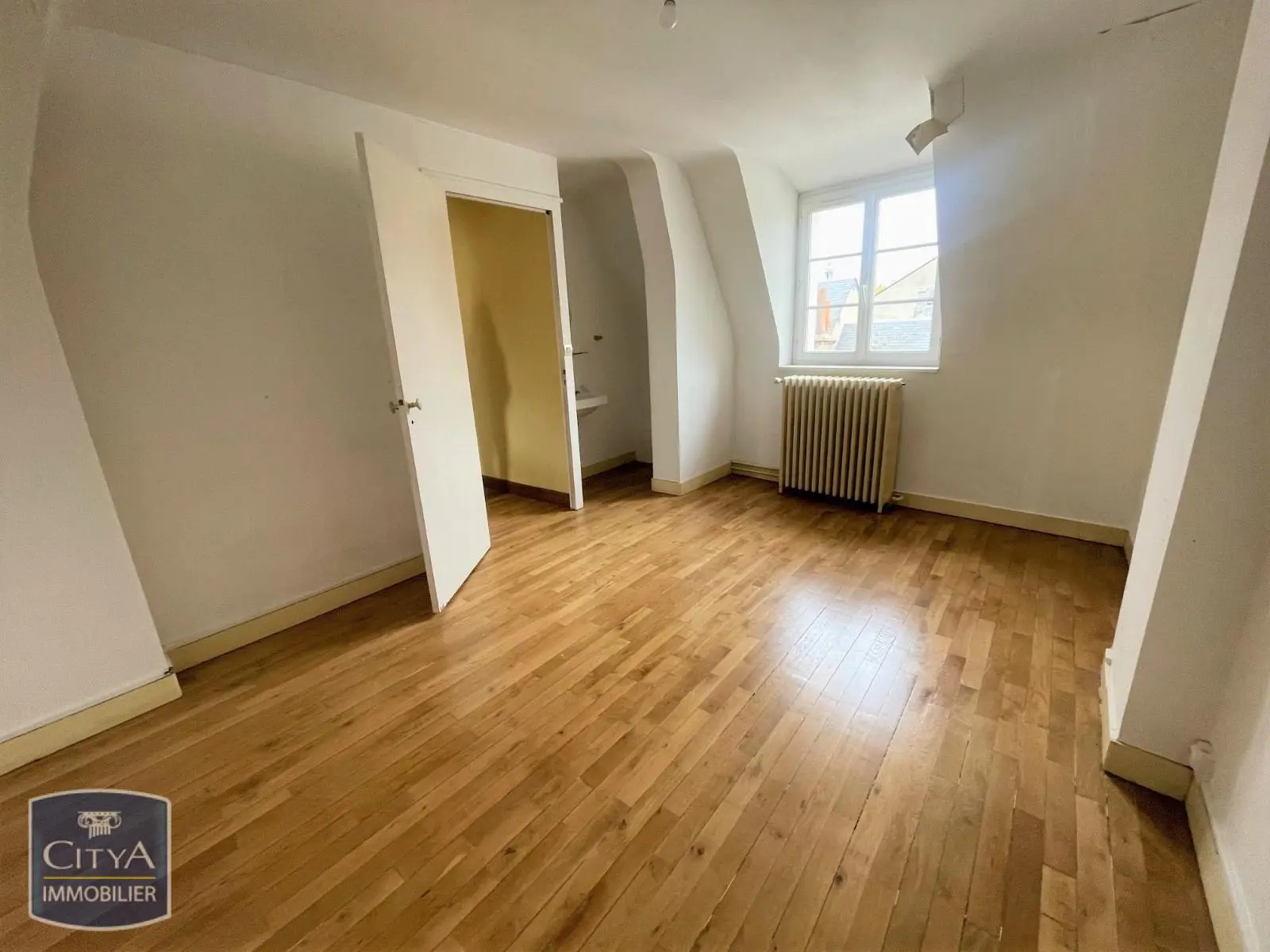 Photo 9 pour Maison 7 pièces 150m² Photo 9 Maison 7 pièces 150m²