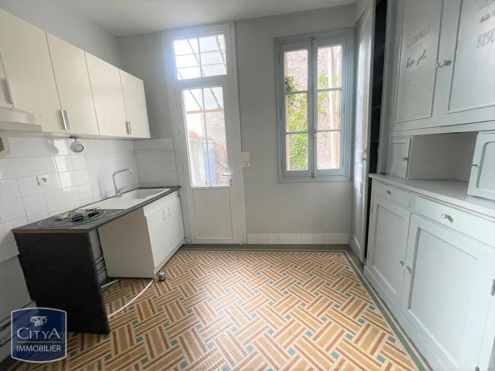 Photo 4 pour Maison 7 pièces 150m² Photo 4 Maison 7 pièces 150m²