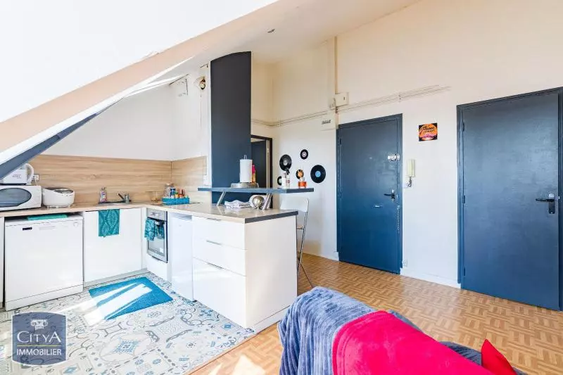 Illustration pour Appartement 2 pièces 40m² Photo Appartement 2 pièces 40m²
