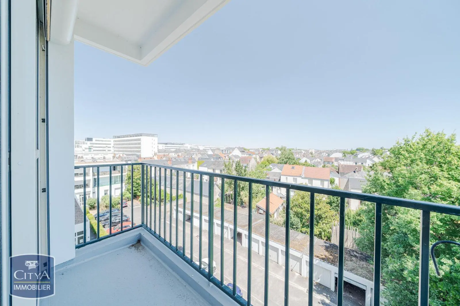Photo 2 Appartement 1 pièce 30.99m²