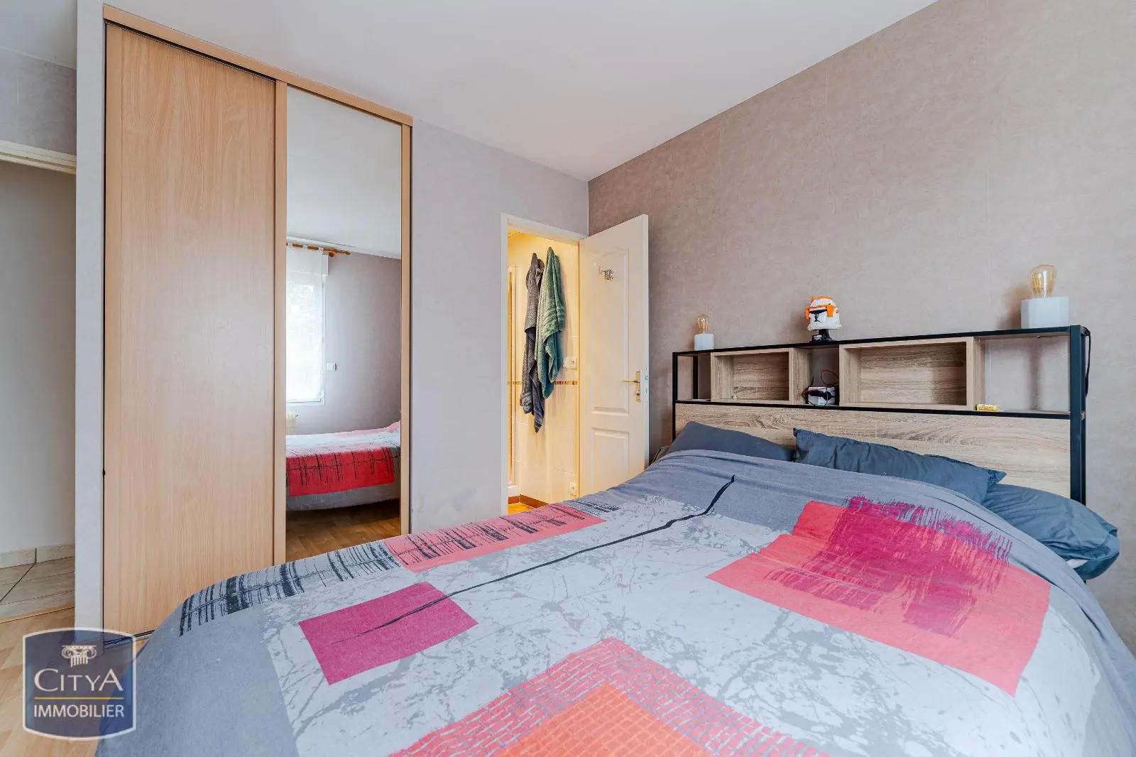 Photo 9 Maison 8 pièces 190m²