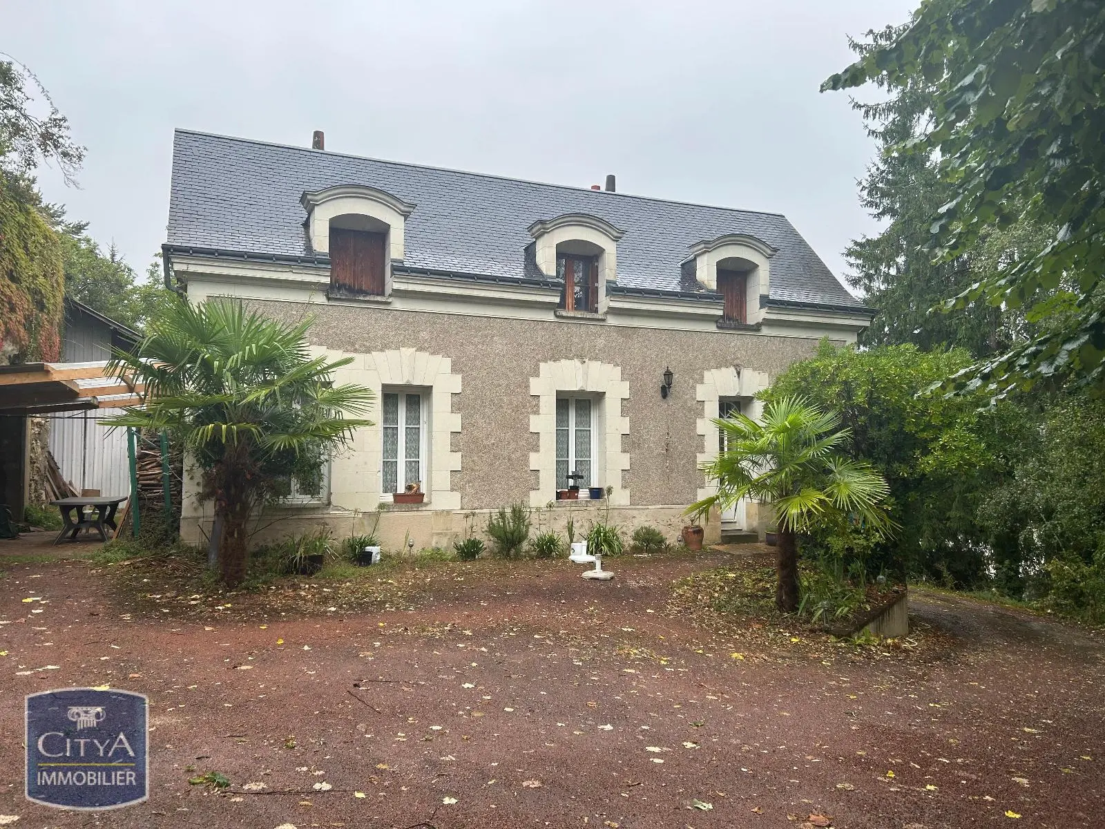 Photo 1 Maison 7 pièces 180m²