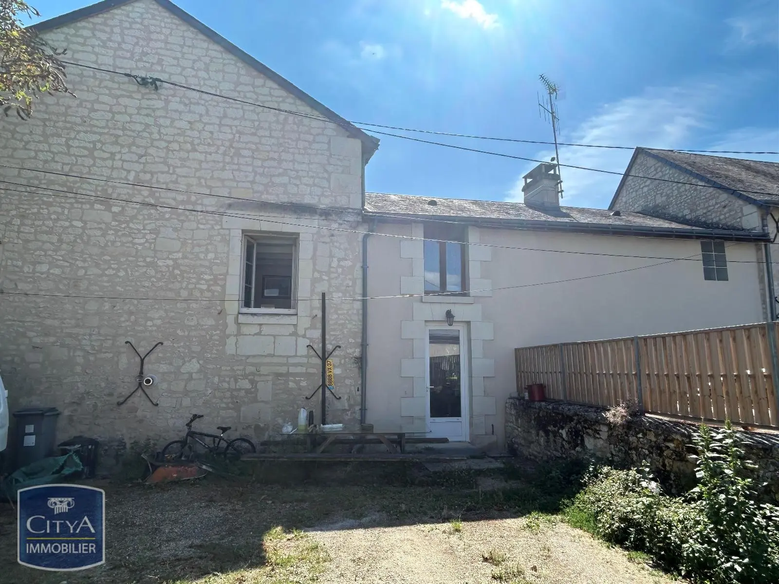 Photo 1 Maison 3 pièces 90m²