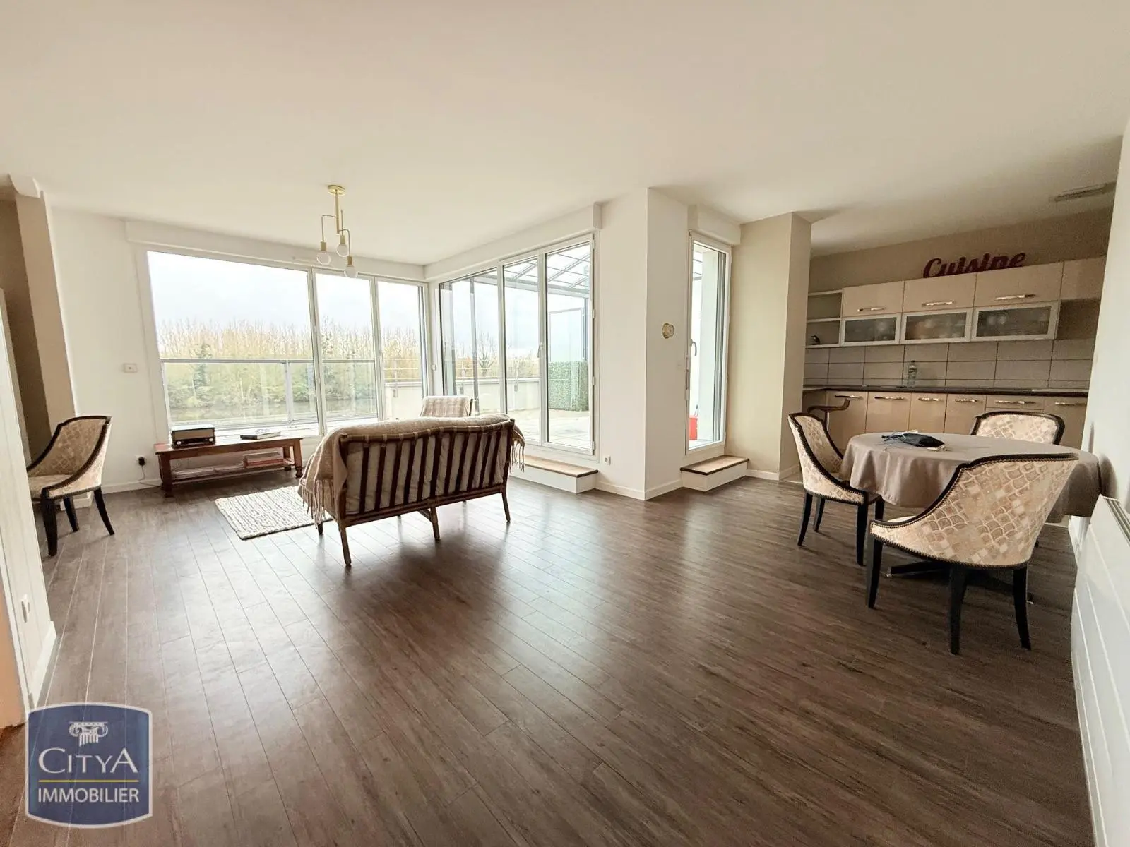 Photo 4 Appartement 5 pièces 122.31m²