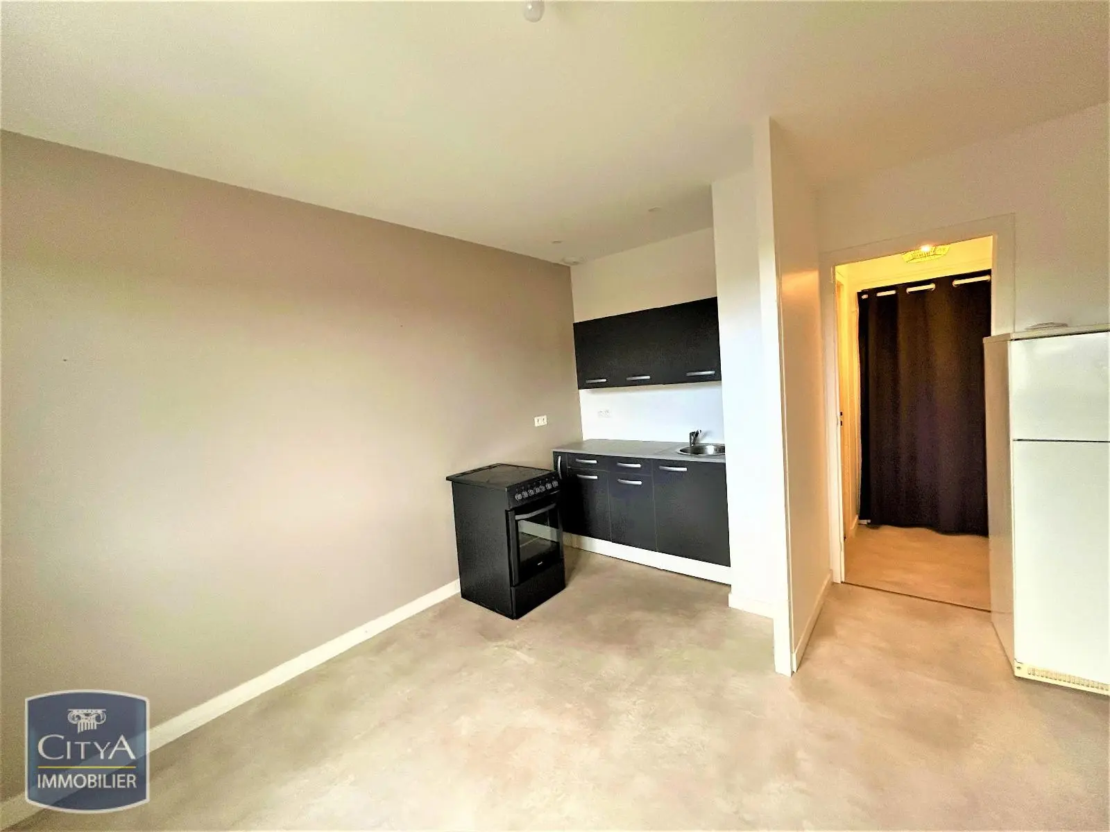 Photo 2 Appartement 2 pièces 31.42m²