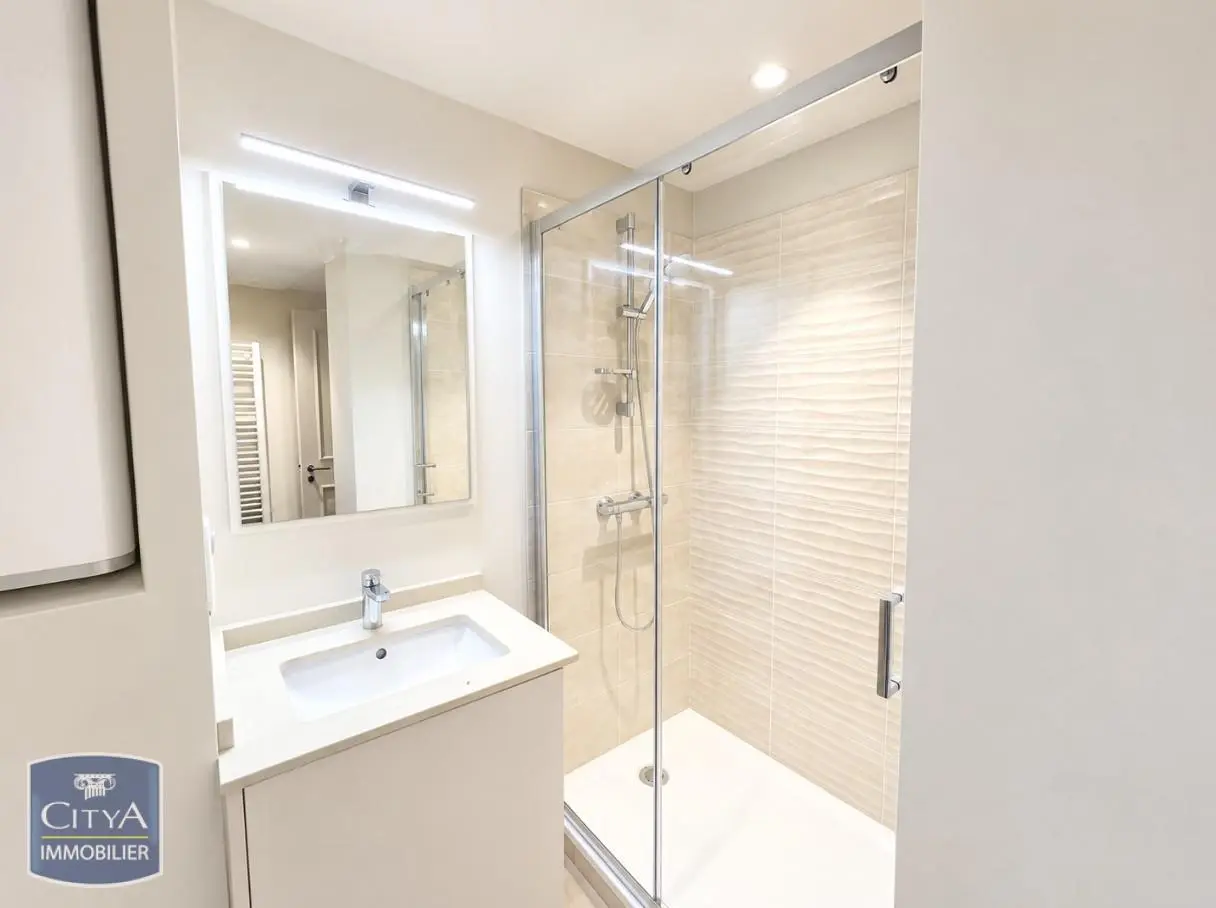 Photo 4 Appartement 1 pièce 23.5m²