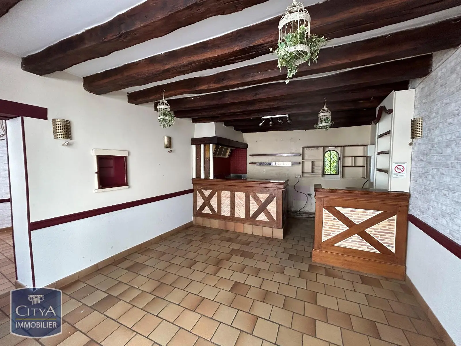 Photo 1 local commercial Chinon