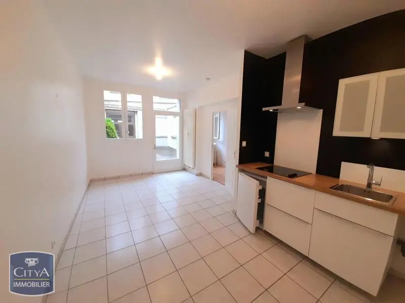 Photo 1 Appartement 2 pièces 31.36m²