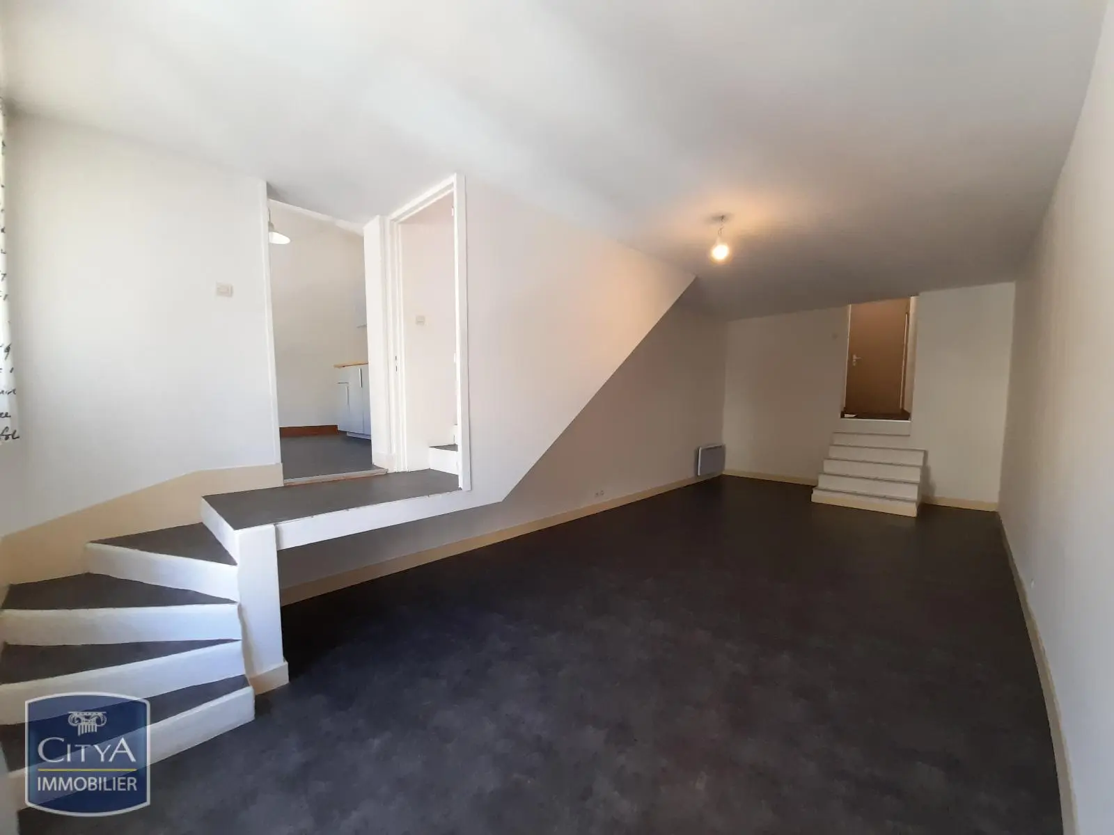 Photo 1 Appartement 3 pièces 87m²