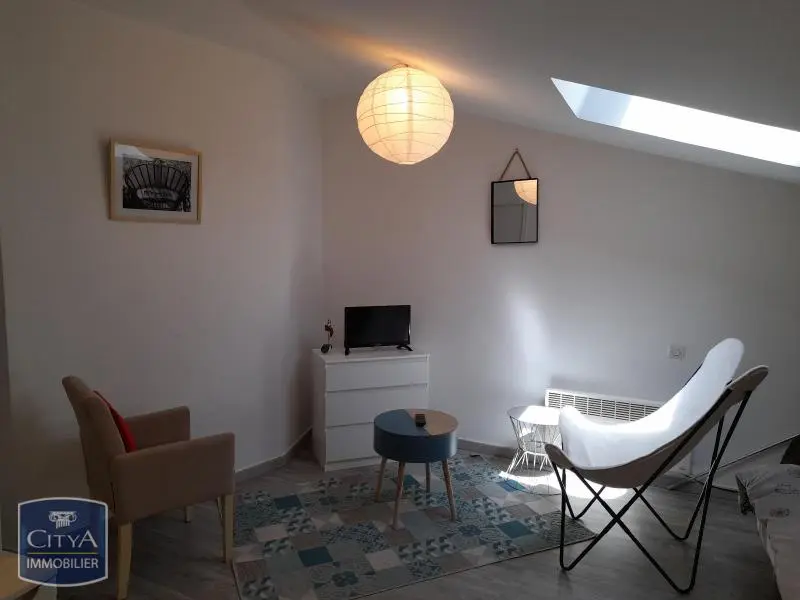 Photo 1 Appartement 1 pièce 18.5m²