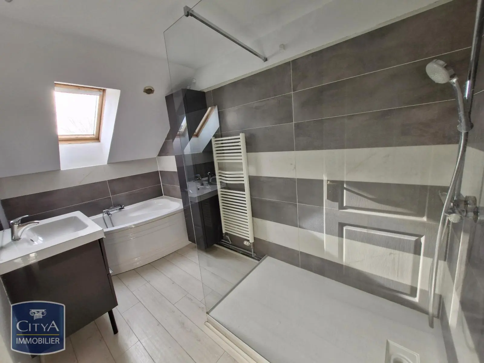Photo 15 Maison 4 pièces 125.54m²