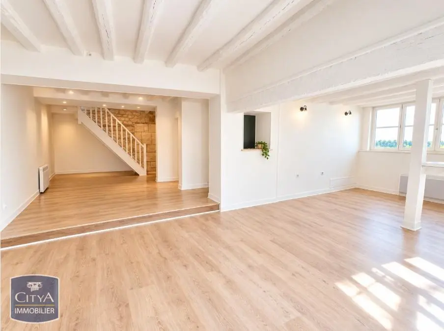 Photo 1 Maison 3 pièces 111.4m²