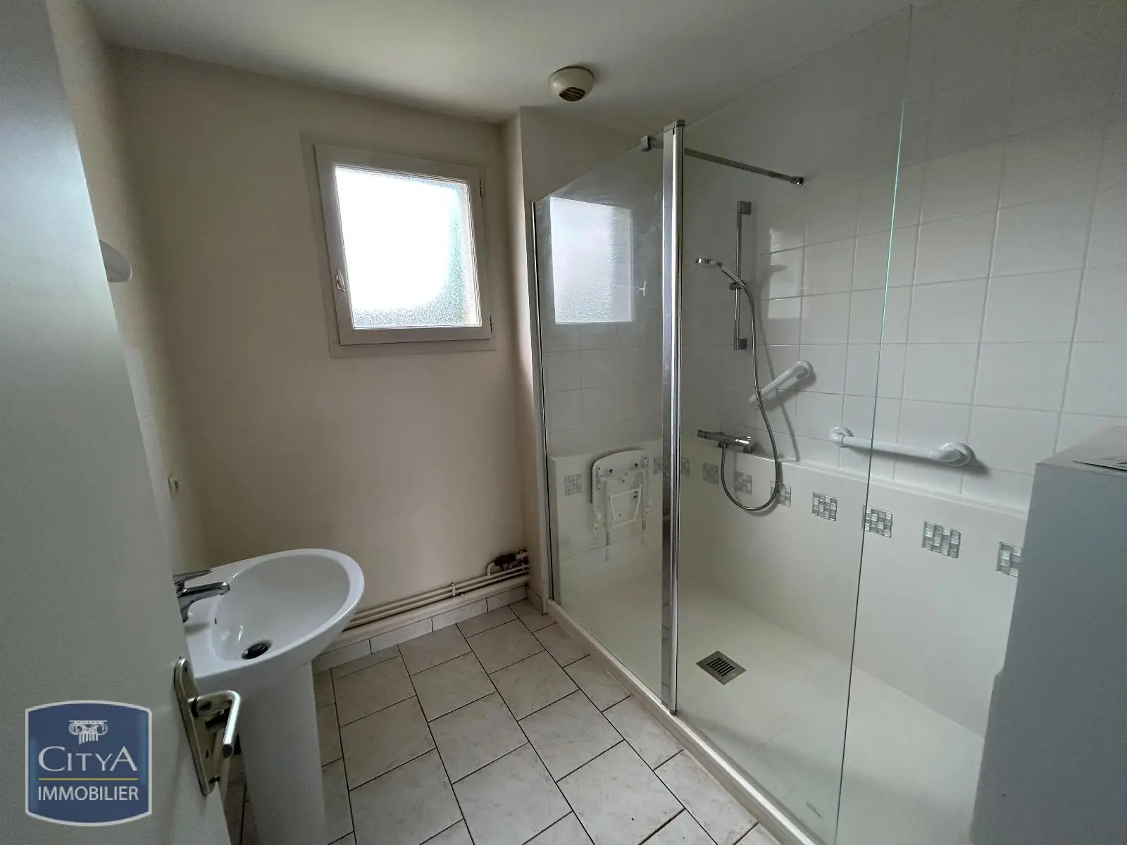 Photo 2 Appartement 4 pièces 74.51m²