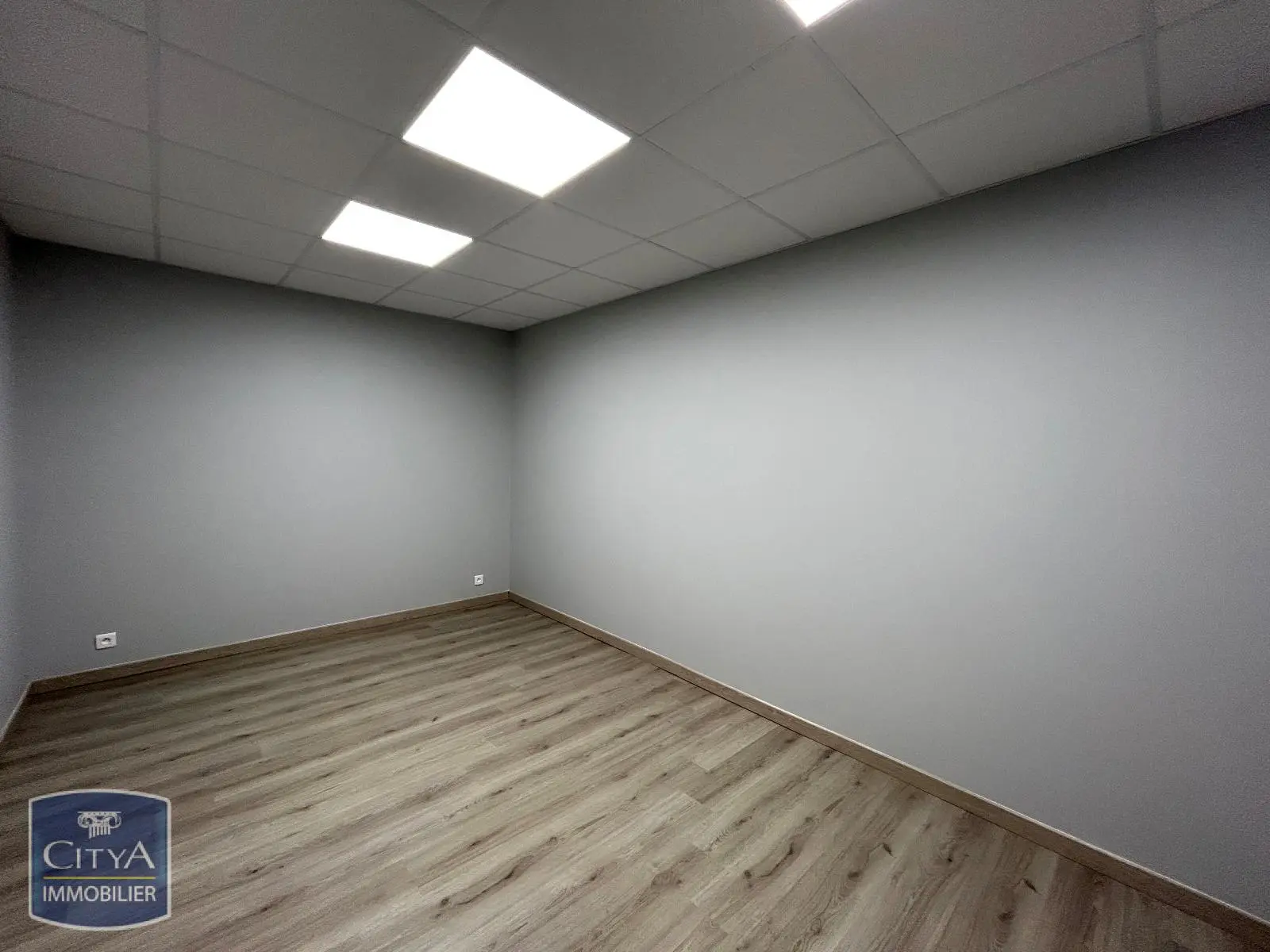 Photo 2 Local Commercial