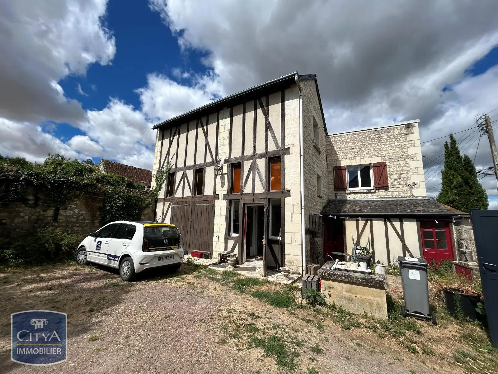 Photo 1 Maison 4 pièces 185.38m²