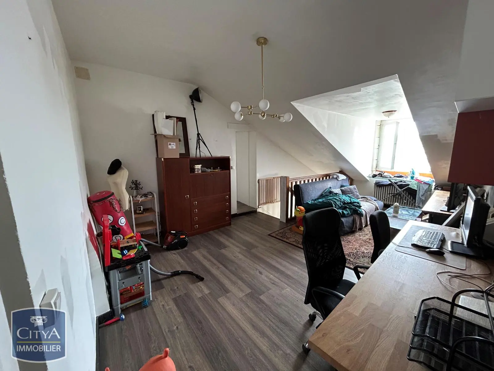 Photo 11 Maison 4 pièces 185.38m²