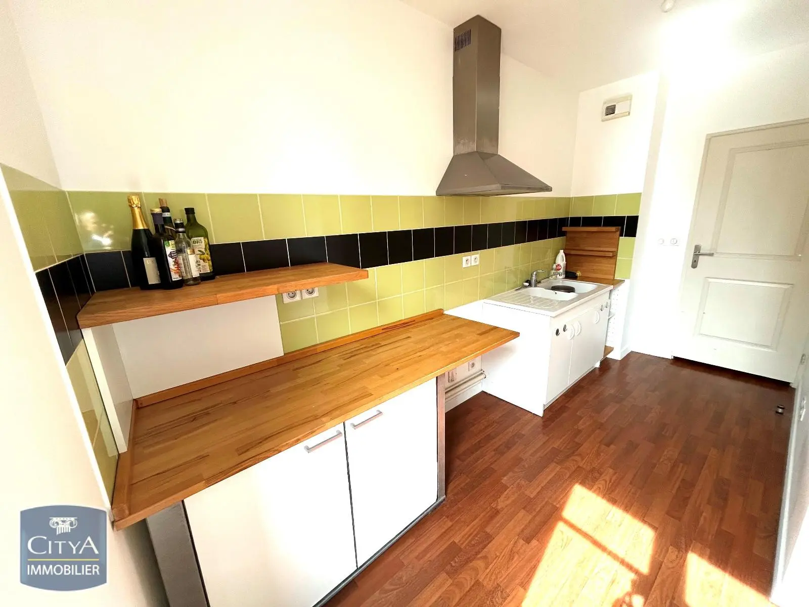 Photo 1 Appartement 4 pièces 76.56m²