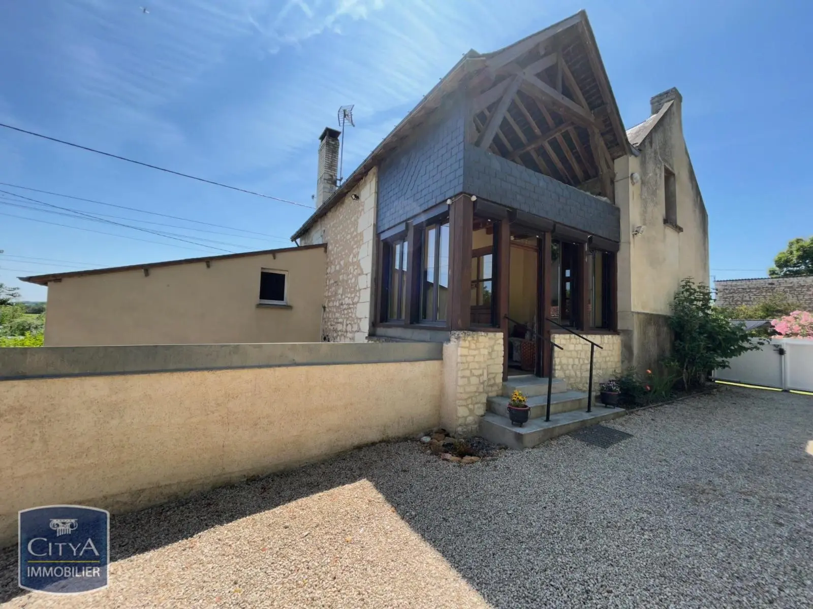 Photo 1 Maison 2 pièces 75m²