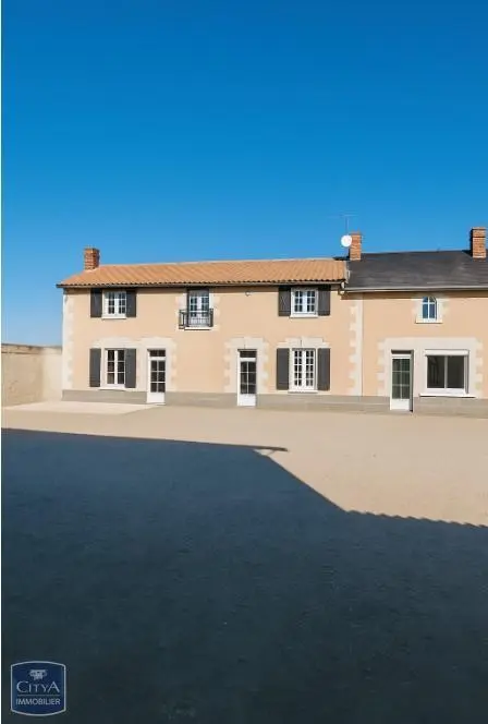 Photo 1 Maison 4 pièces 125m²