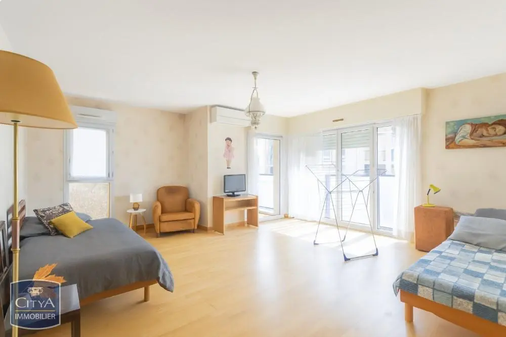 Photo 1 Appartement 2 pièces 58.8m²