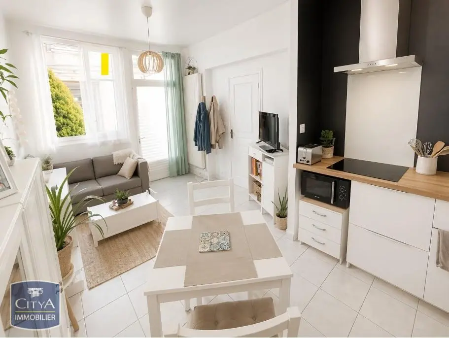 Photo 1 Appartement 2 pièces 31.36m²