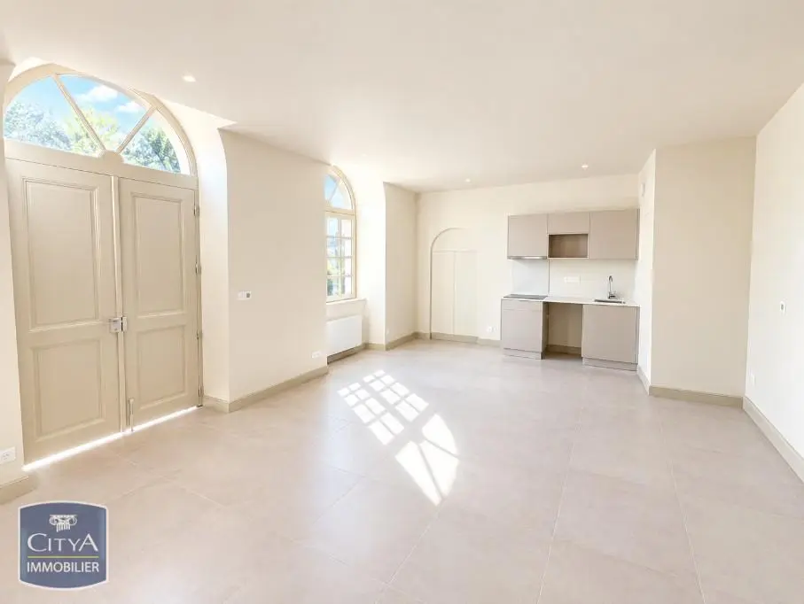 Photo 2 Appartement 3 pièces 75.84m²