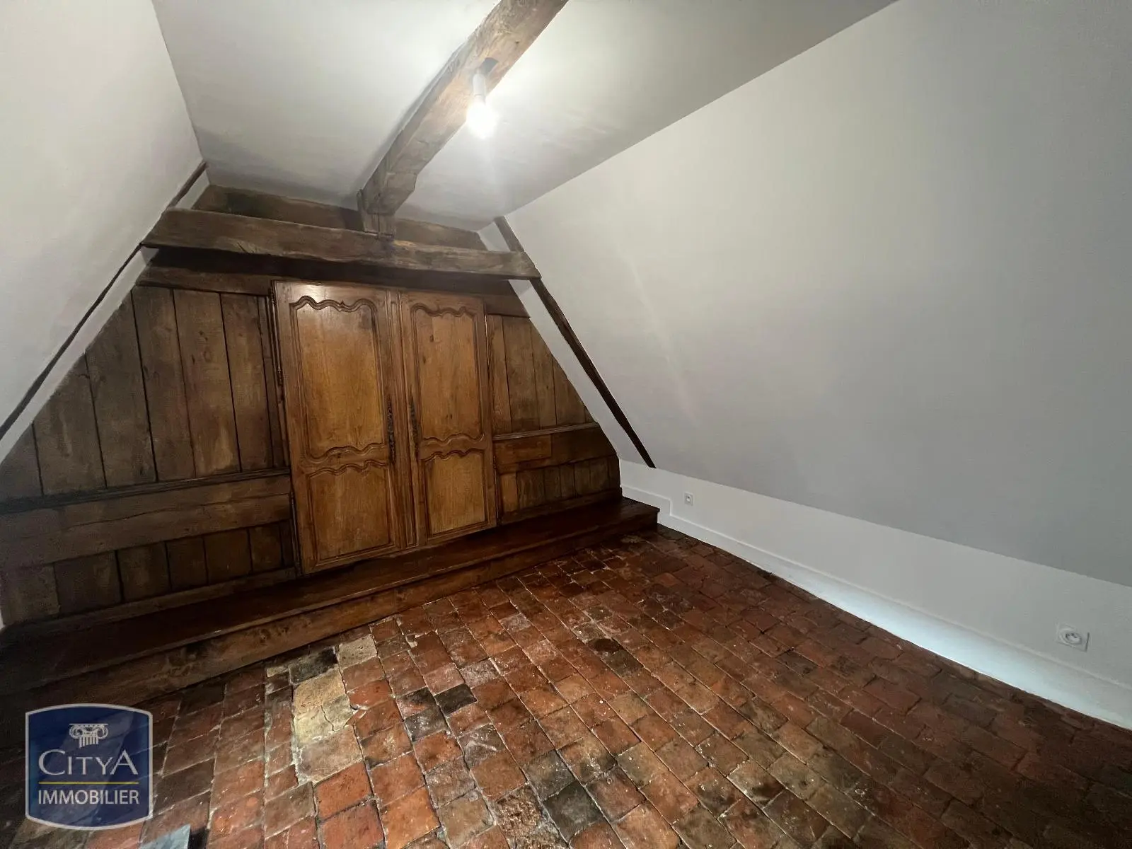 Photo 2 Appartement 4 pièces 89.96m²