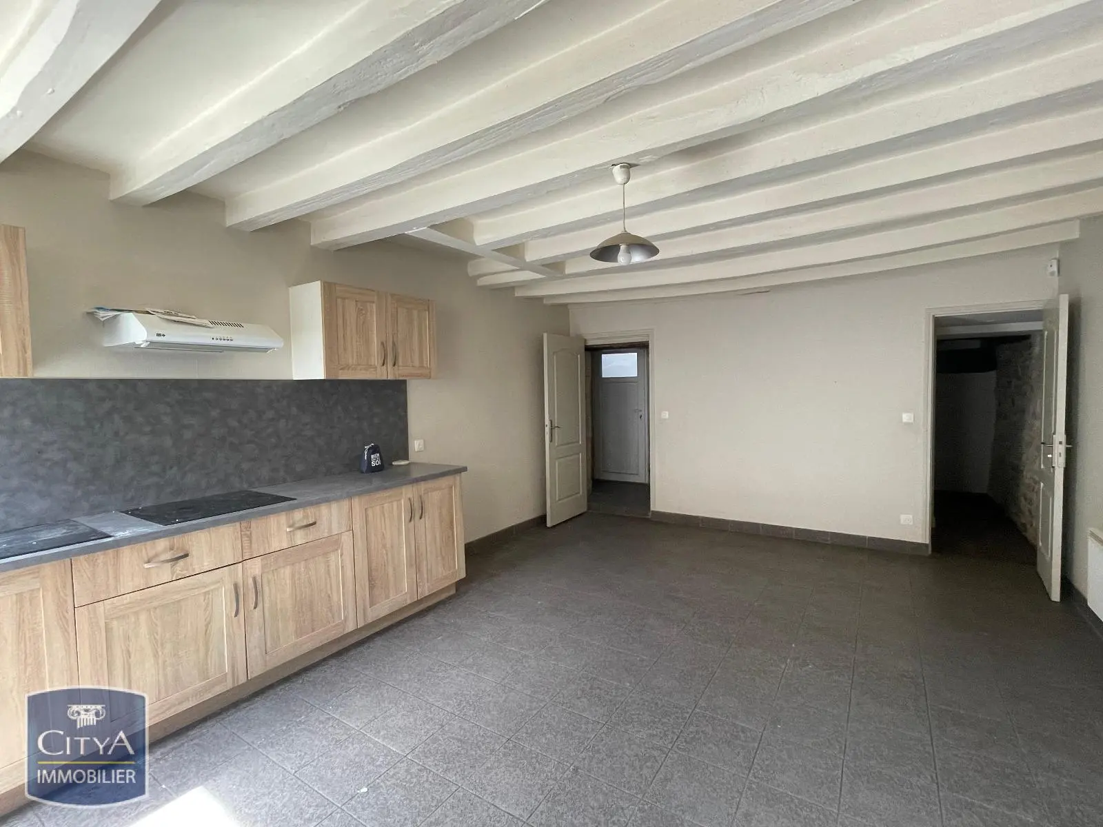 Photo 1 Maison 4 pièces 112.5m²
