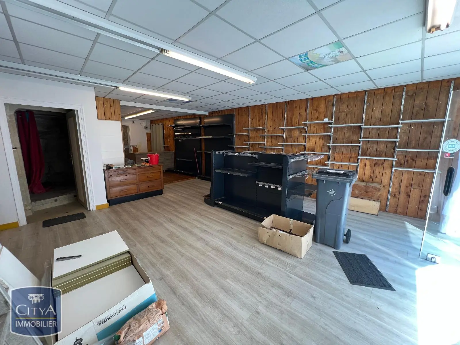 Photo 10 Local Commercial 130m²