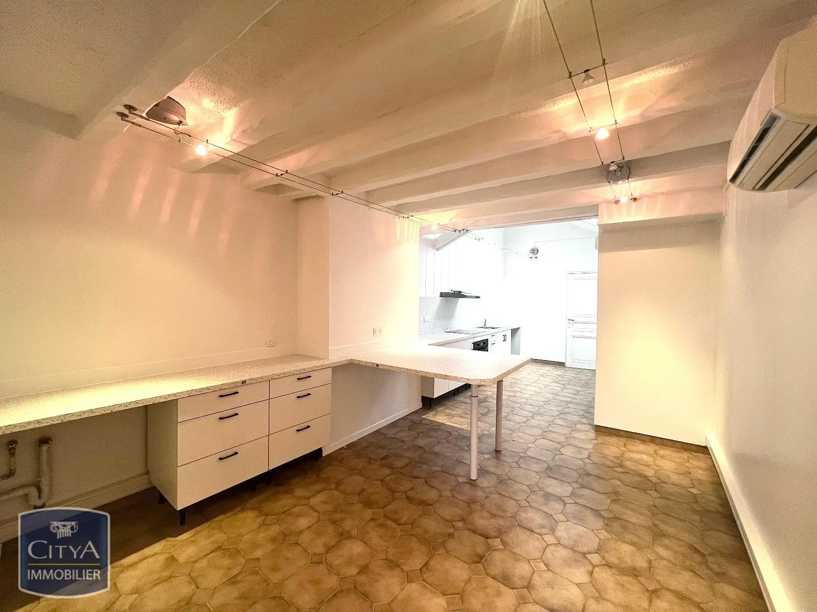 Photo 2 Appartement 4 pièces 113.4m²