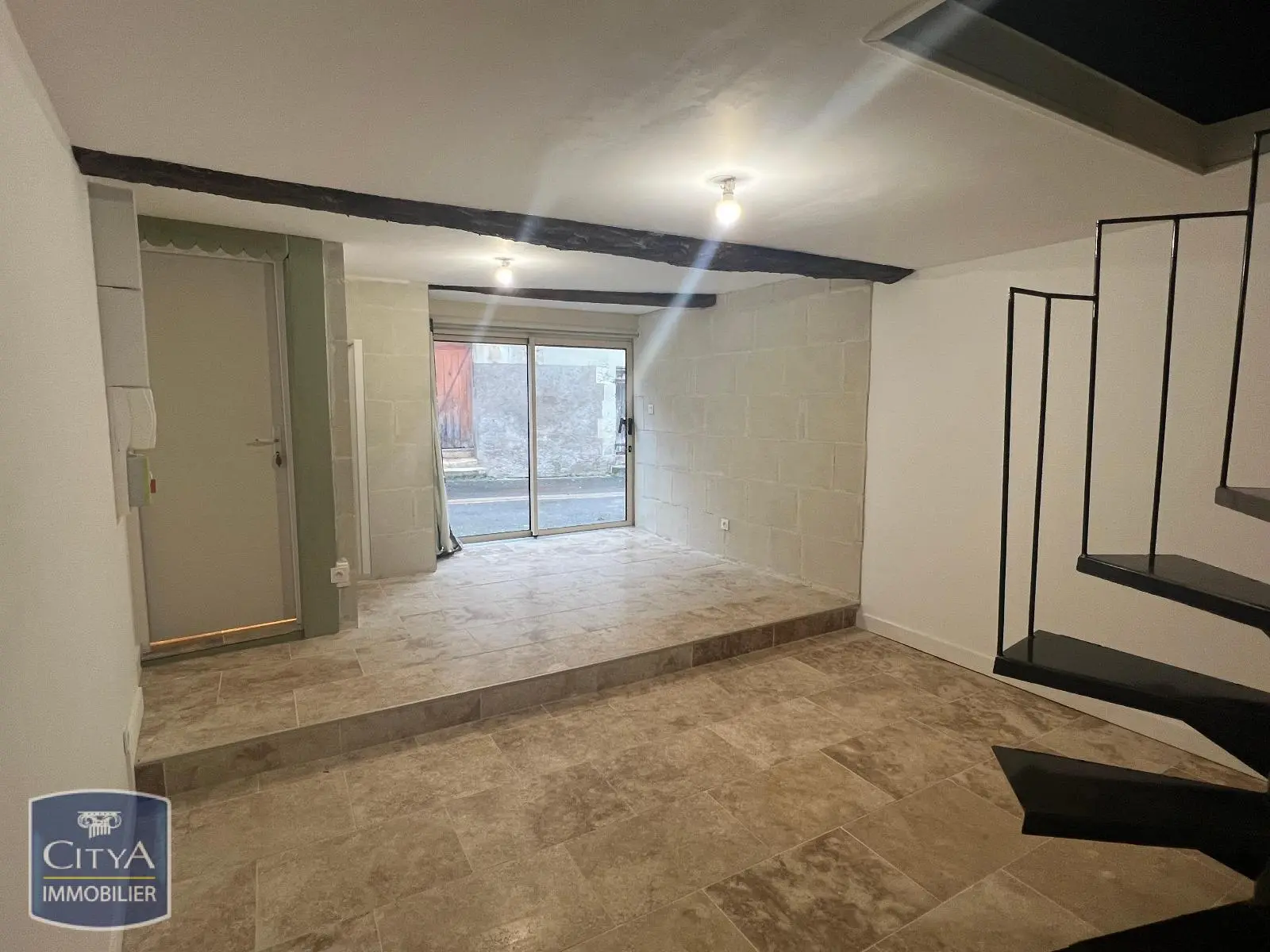 Photo 1 Appartement 3 pièces 89.96m²